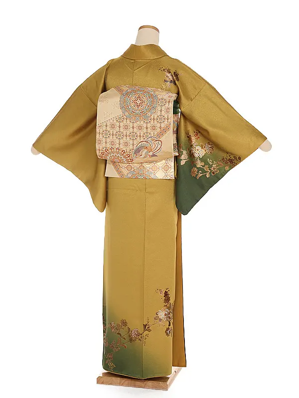 訪問着(S003)正絹 からし色地 牡丹唐草模様 花鳥模様(低身長)