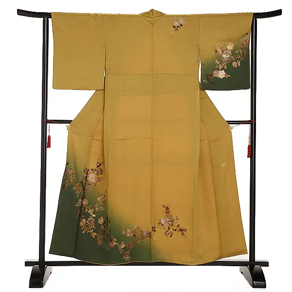 訪問着(S003)正絹 からし色地 牡丹唐草模様 花鳥模様(低身長)