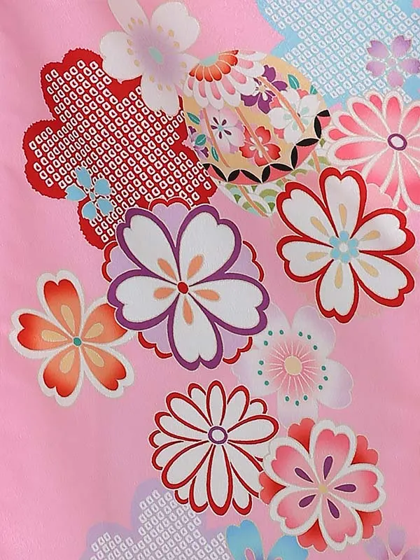 七五三レンタル(3歳女被布)3024 陽気な天使 白赤×ピンク 花