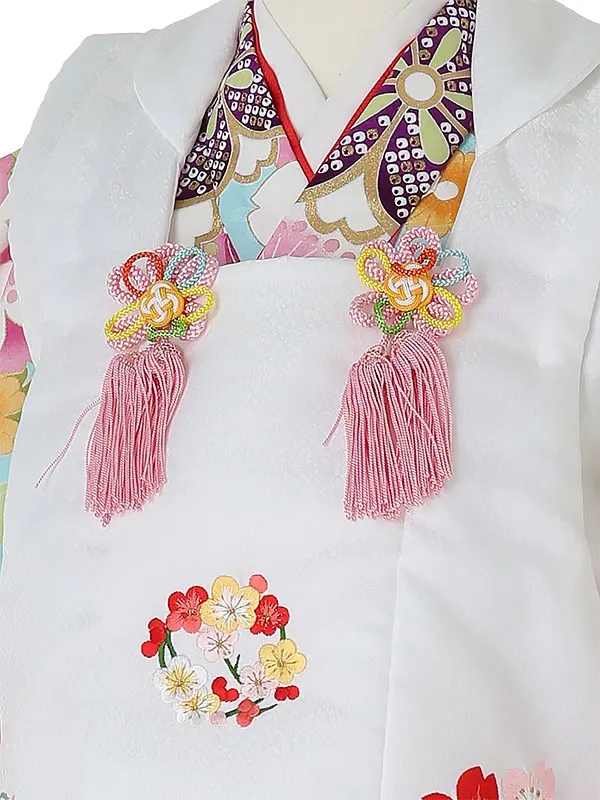 七五三(3歳女被布)B307 古典桜尽くしと小菊 白×水色