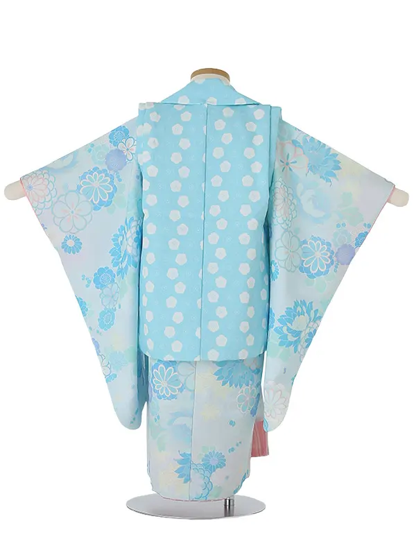 七五三(3歳女被布)B321 KAGURA レトロ古典柄 秋の桜と菊の花 水色