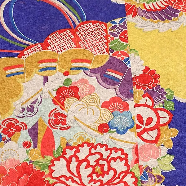 アンティーク(3歳被布)女の子 鳳凰 肩上げ無し被布絹 細身 C321