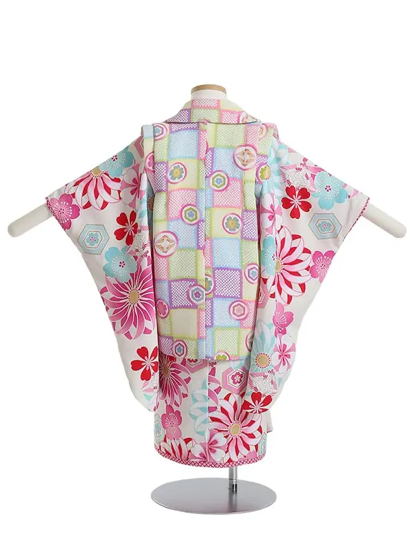 七五三(3歳女被布)K335 JAPAN STYLE 菊と桜