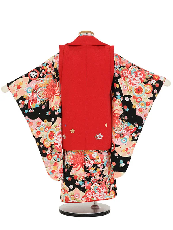 七五三(3歳女被布)K374 赤×黒 四季の花々 牡丹に鼓 菊 梅 桜 地紙