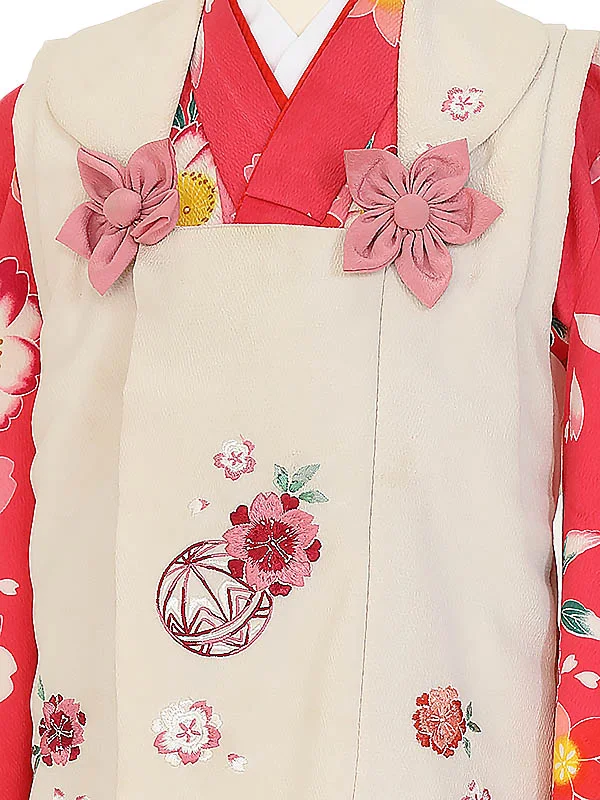 七五三レンタル(3歳女被布)Y377 ベージュ×赤 桜散らし