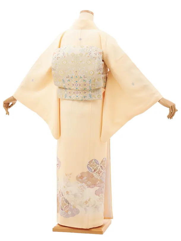 色留袖レンタル 0754 たまご色地 七宝に唐花