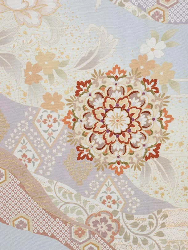 色留袖レンタルQt0758 ペールグレー地 唐花文(トールサイズ)