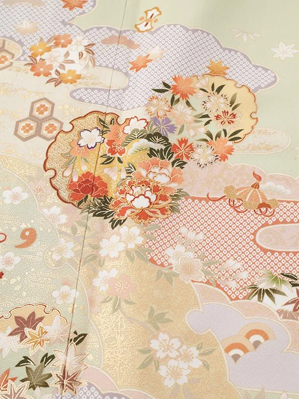 色留袖レンタルQ0761 ヒワ色雲取り霞に雪輪