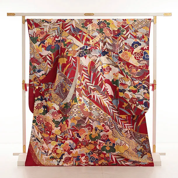 振袖レンタル1506 赤地 古典花におしどり