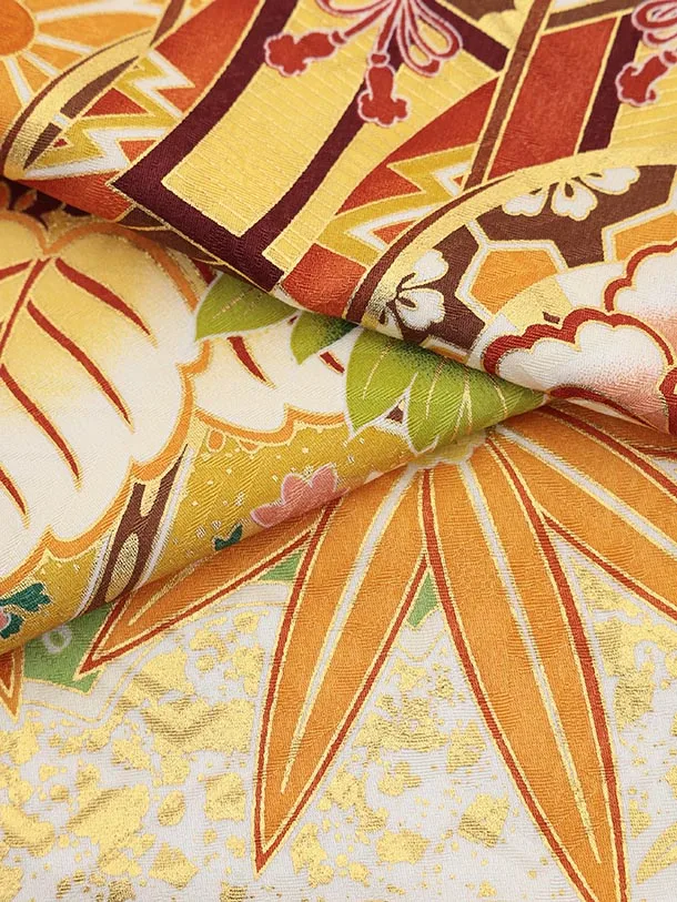 振袖レンタル1522 白地 御所車に花