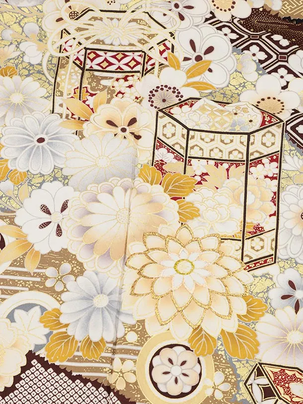 振袖レンタル1528 黒地 貝桶 四季花づくし