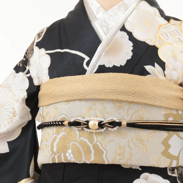 振袖レンタル1543 黒地 古典花