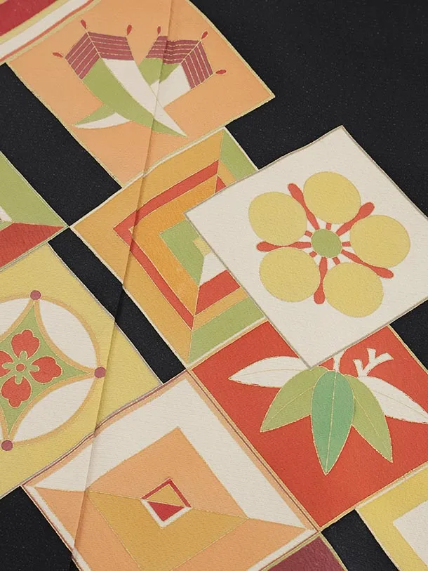 振袖レンタル1547　黒地ラメ×吉祥文様