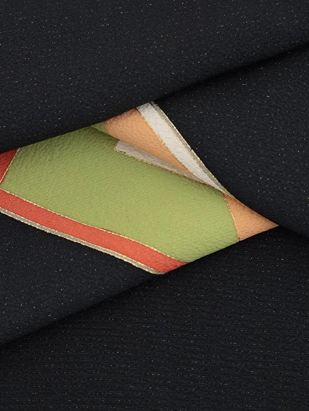 振袖レンタル1547　黒地ラメ×吉祥文様