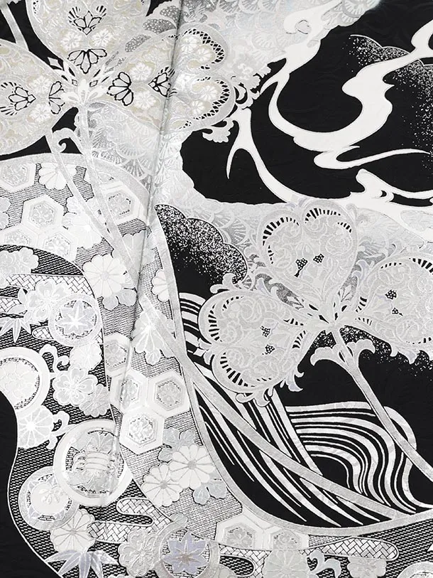 振袖レンタル1561　白黒銀彩龍