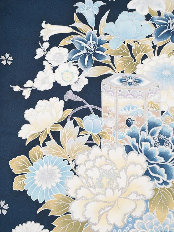 振袖レンタル1567　紺地 まり牡丹四季花