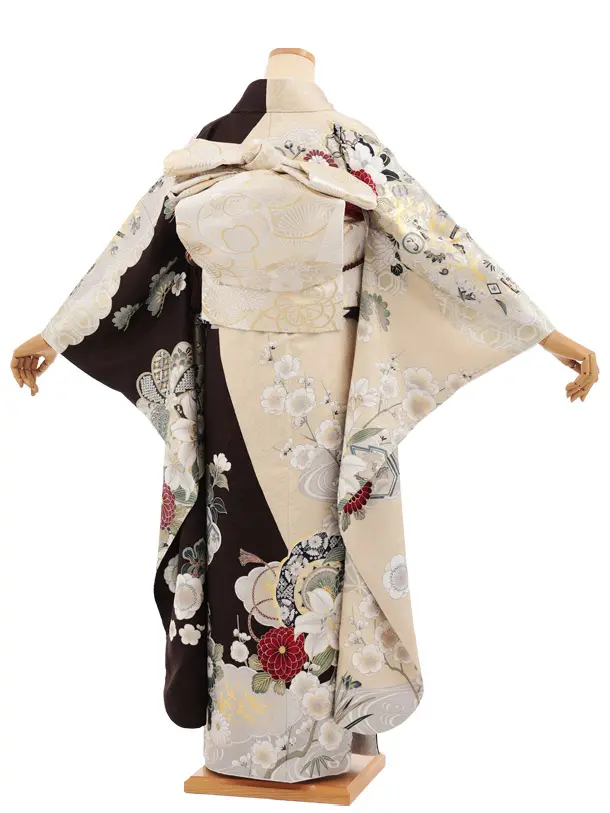 振袖レンタル1584　ブラウンベージュ 片身替り 裏鏡に花