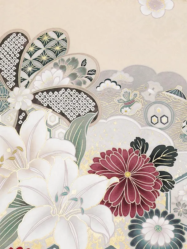 振袖レンタル1584　ブラウンベージュ 片身替り 裏鏡に花