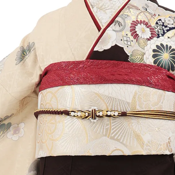 振袖レンタル1584　ブラウンベージュ 片身替り 裏鏡に花
