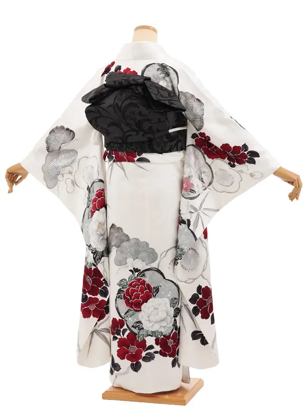 振袖レンタル1590　白地 椿 ぼたん