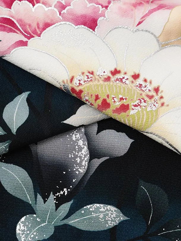 振袖レンタル1594　黒地 椿ぼたん