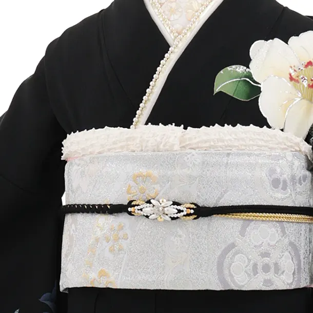 振袖レンタル1594　黒地 椿ぼたん