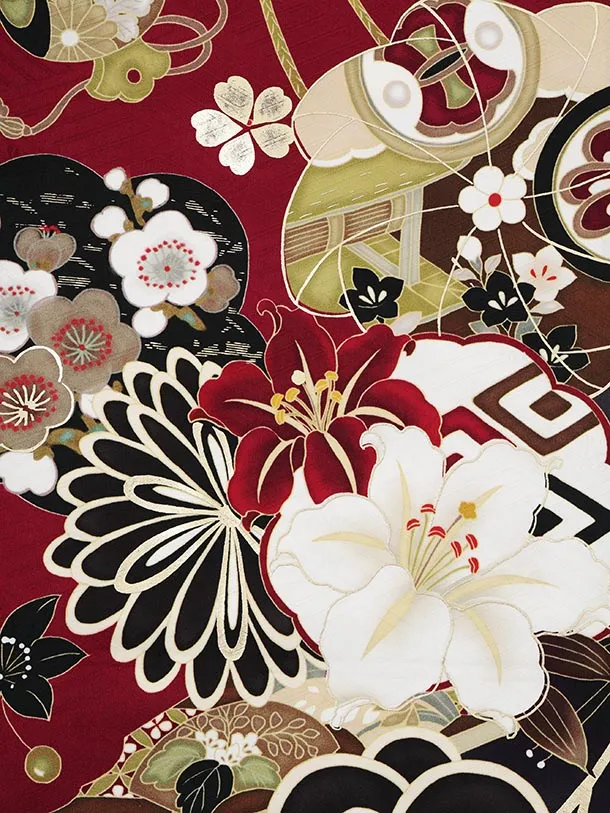 振袖レンタル1595　ボルドー 吉祥文様に花