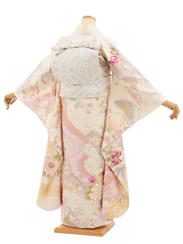 振袖レンタル1619　クリーム　古典　まりにぼたん