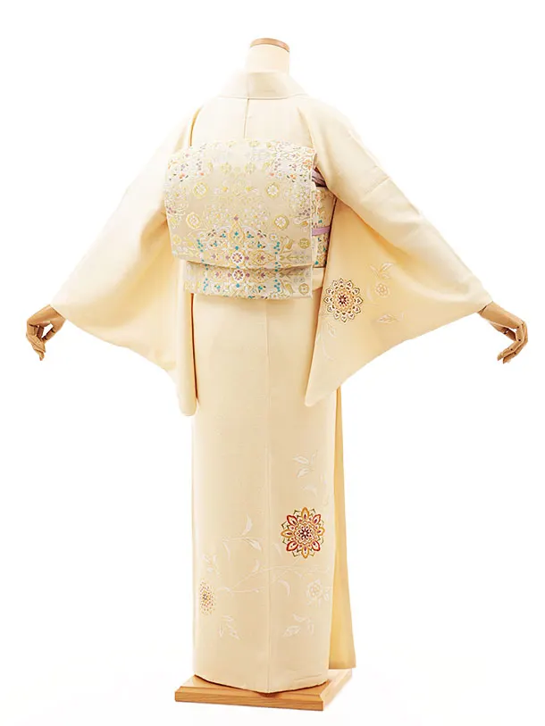 訪問着t1368 クリーム色 唐花