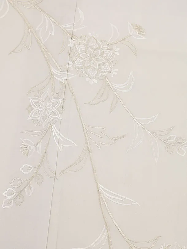 訪問着t1371 薄グレー 刺繍 唐花