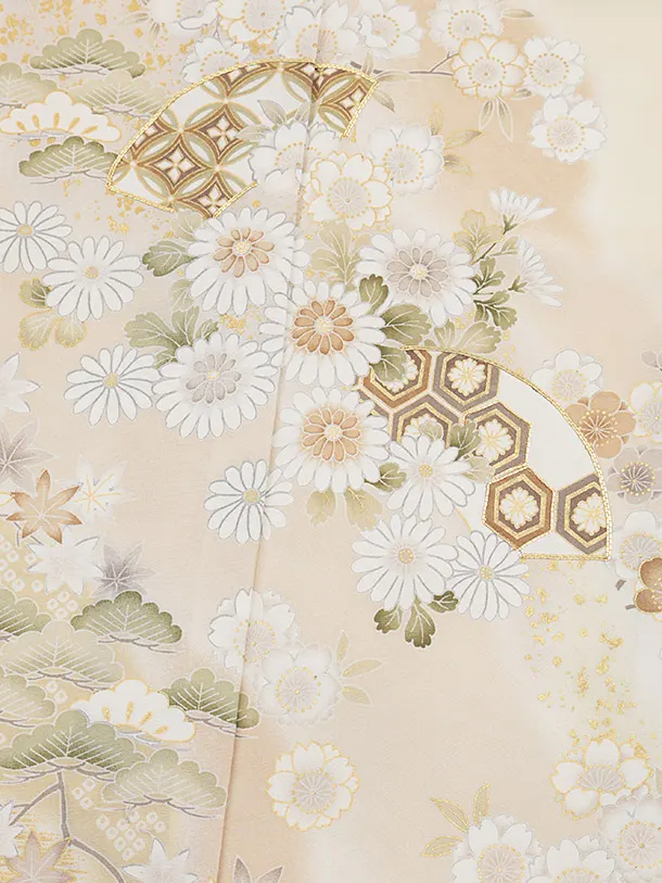 訪問着t1404 クリーム地 扇絵に菊花(化繊)