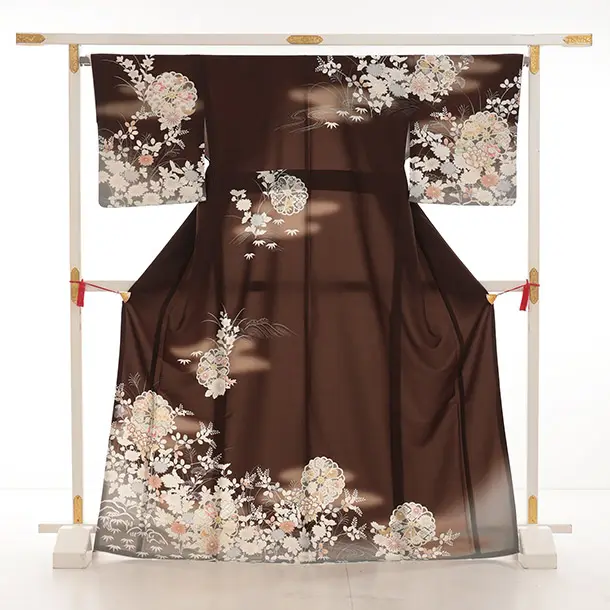 訪問着tt1503 JAPAN STYLE  茶 菊に御所解(ﾄｰﾙｻｲｽﾞ)