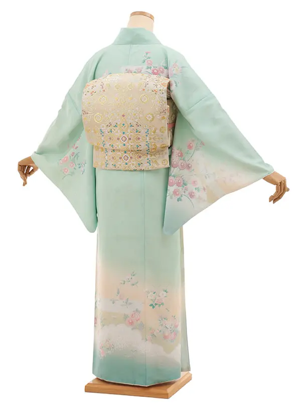 訪問着tQ1535 式部浪漫 ペールグリーン 雲草花