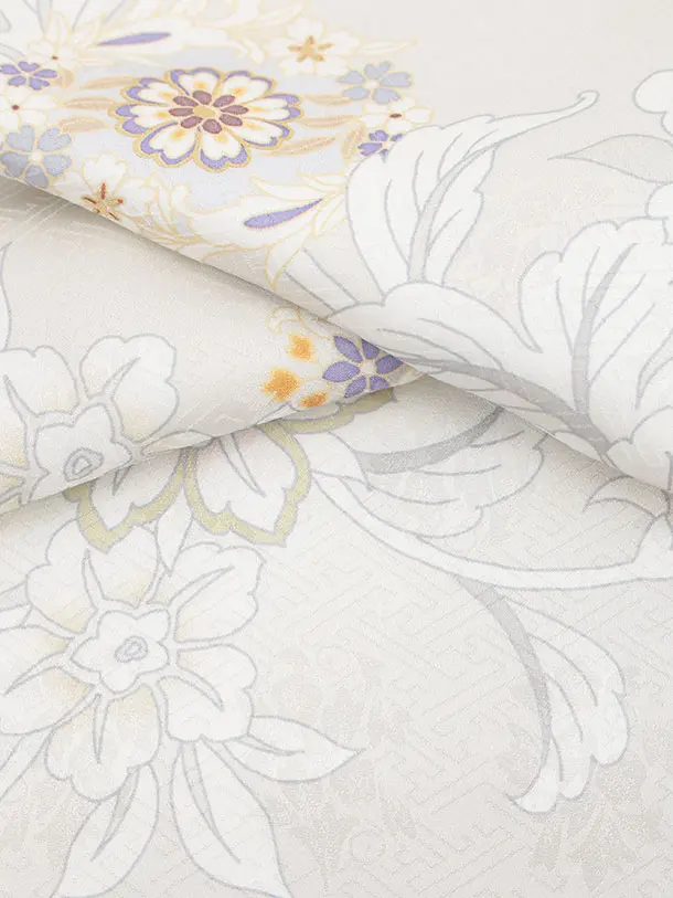 訪問着t1538 淡グレージュ　唐花