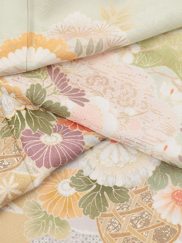 訪問着tQ1607 ひわ色 水面に花籠