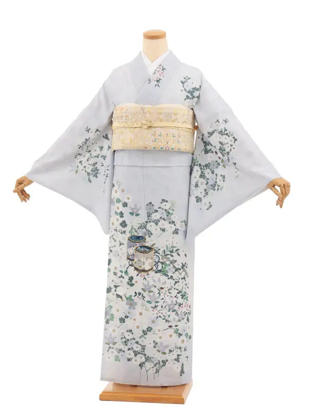 訪問着tｔ1679(トールサイズ) アイスブルー 貝桶に花