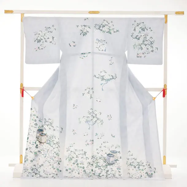 訪問着tｔ1679(トールサイズ) アイスブルー 貝桶に花