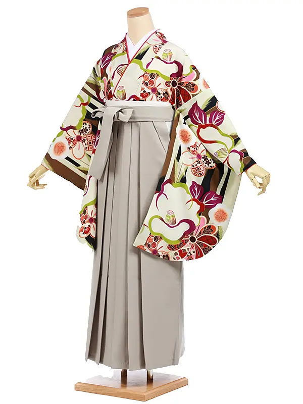 卒業袴レンタルh952 クリーム色 椿ねじり菊×ベージュ袴