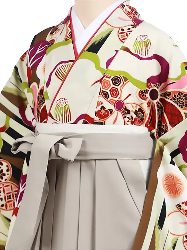 卒業袴レンタルh952 クリーム色 椿ねじり菊×ベージュ袴