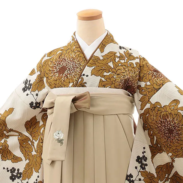 卒業袴T097　そしてゆめ アイボリー乱菊×モカベージュ