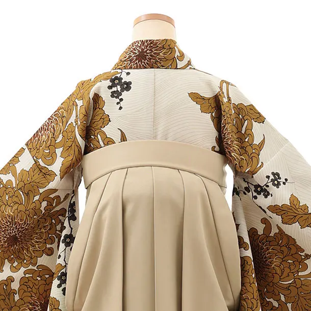 卒業袴T097　そしてゆめ アイボリー乱菊×モカベージュ