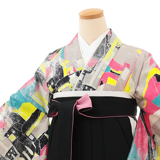 卒業袴T127　ﾓﾀﾞﾝｱﾝﾃﾅ 蛍光ピンクブルー未来計画×黒ピンク