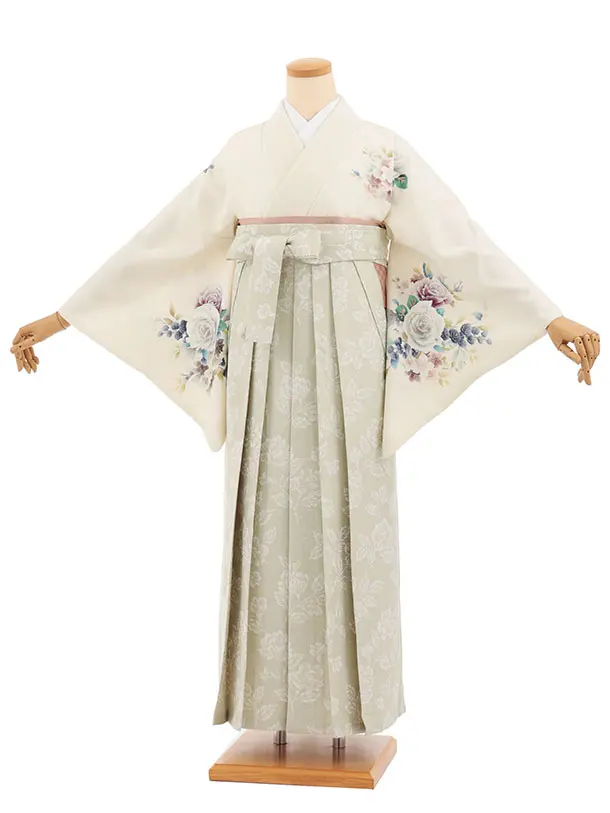 先生,教員向け袴レンタルT241　クリーム花×薄グリーン花