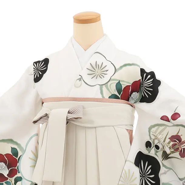 卒業袴T274白地梅椿×クリームぼかし　
