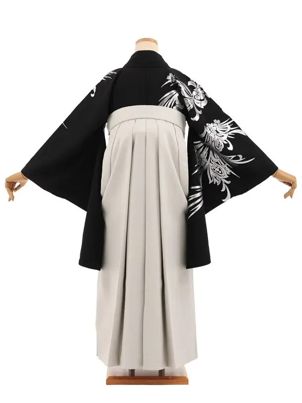 卒業袴T300黒地銀彩花×ベージュレザー調　