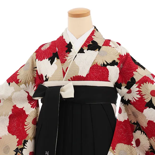 卒業式袴レンタルT406 ﾓﾀﾞﾝｱﾝﾃﾅ 赤ベージュ花×黒