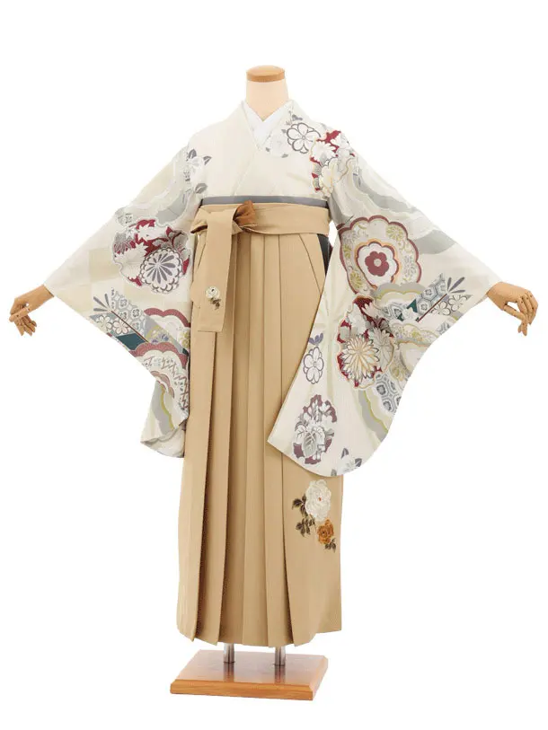 卒業式袴レンタルT412 クリーム古典雪輪×モカベージュ