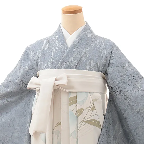 卒業式袴レンタルV982　ブルーグレーレース×ホワイトガーデン