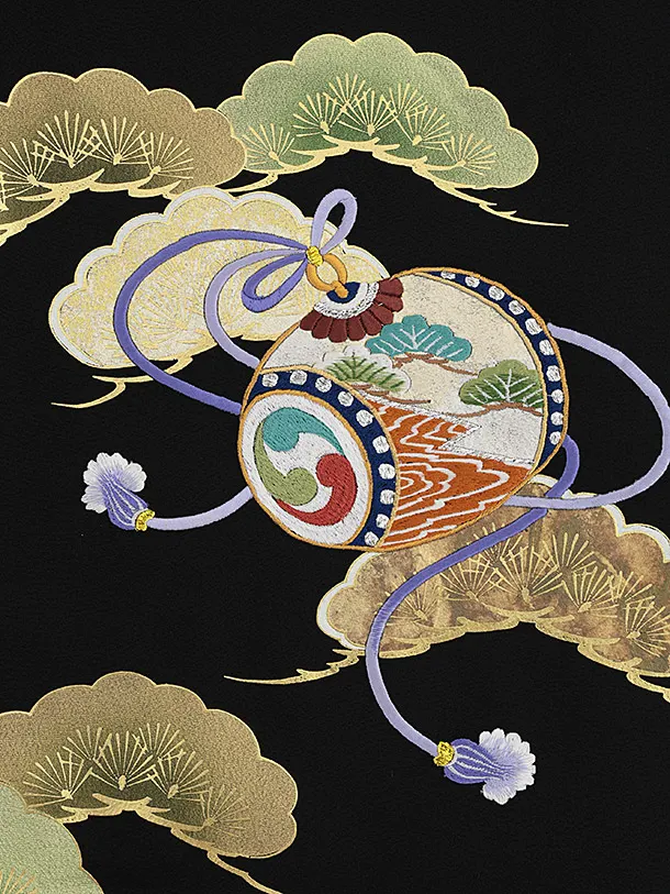 男児産着 お宮参りレンタル2853【正絹】黒地 兜刺繍 武具に吉祥松