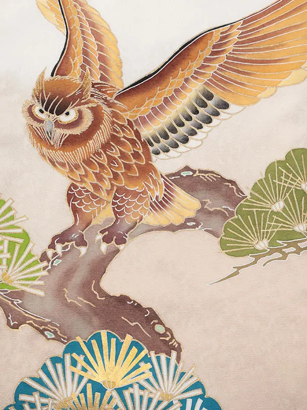 男児産着 お宮参りレンタルR035 【高級正絹】白ベージュ 松にミミズク